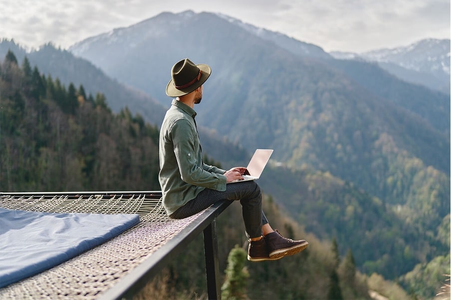 Digital Nomad Safety: Staying Secure While Exploring New Horizons