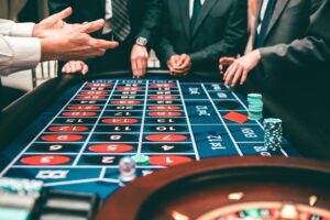 10 Best Small-Cap Casino Stocks Hedge Funds Are Buying